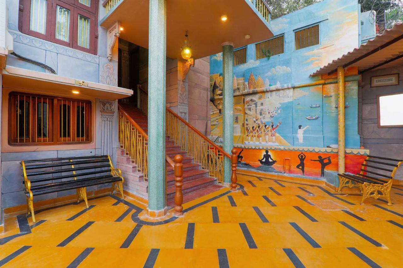 Fabhotel East View Varanasi Exterior foto