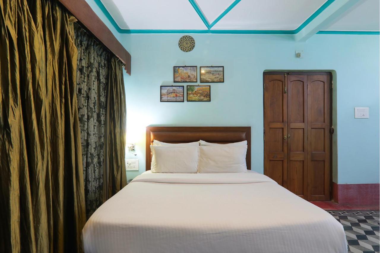 Fabhotel East View Varanasi Exterior foto